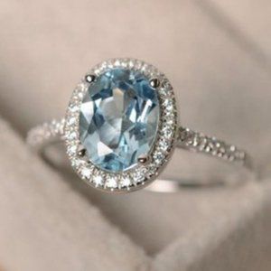 *NEW Silver Aquamarine Diamond Halo Oval Cut Ring